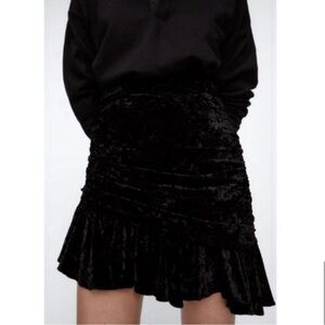 Zara Black Ruched Asymmetrical Velvet Mini Skirt Womens size XS NWOT